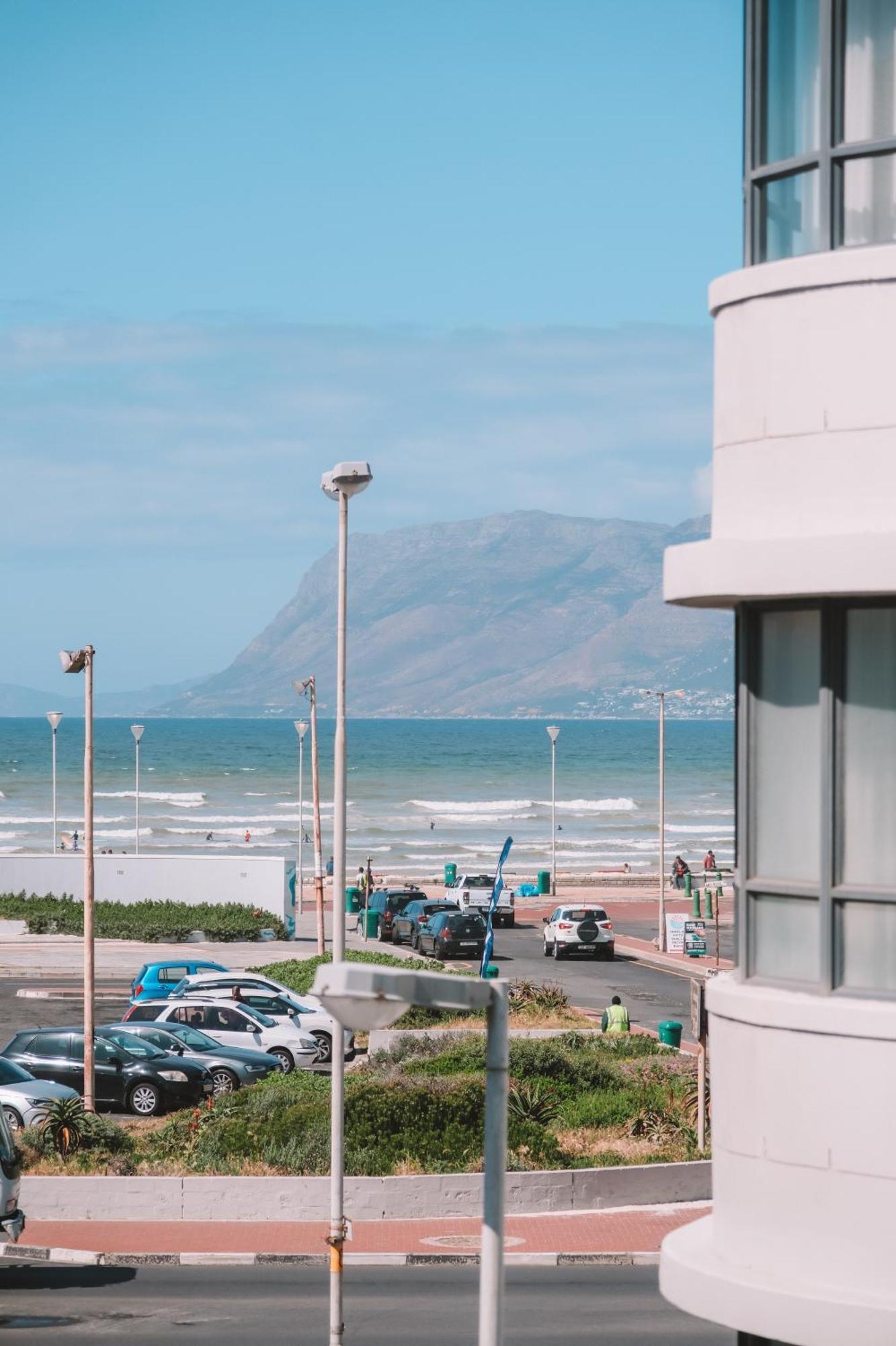 Sonder Surf - Modern With Ocean View *