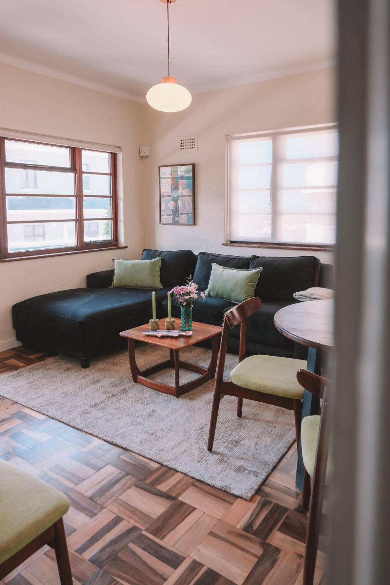 Sonder Surf - Modern With Ocean View Cape Town